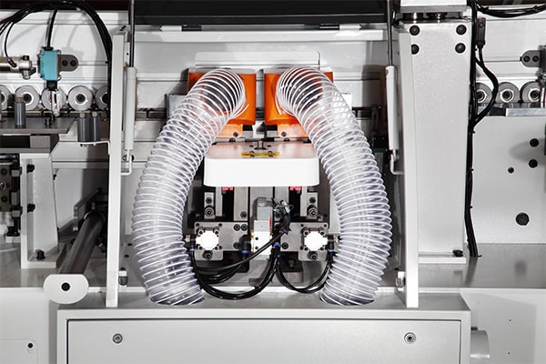 SE-108B全自動直線封邊機