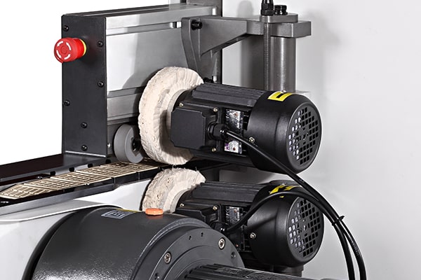 SE-108B全自動直線封邊機